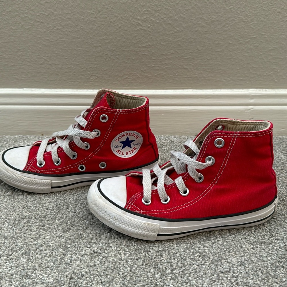 Red Toddler Converse - Picture 2 of 7